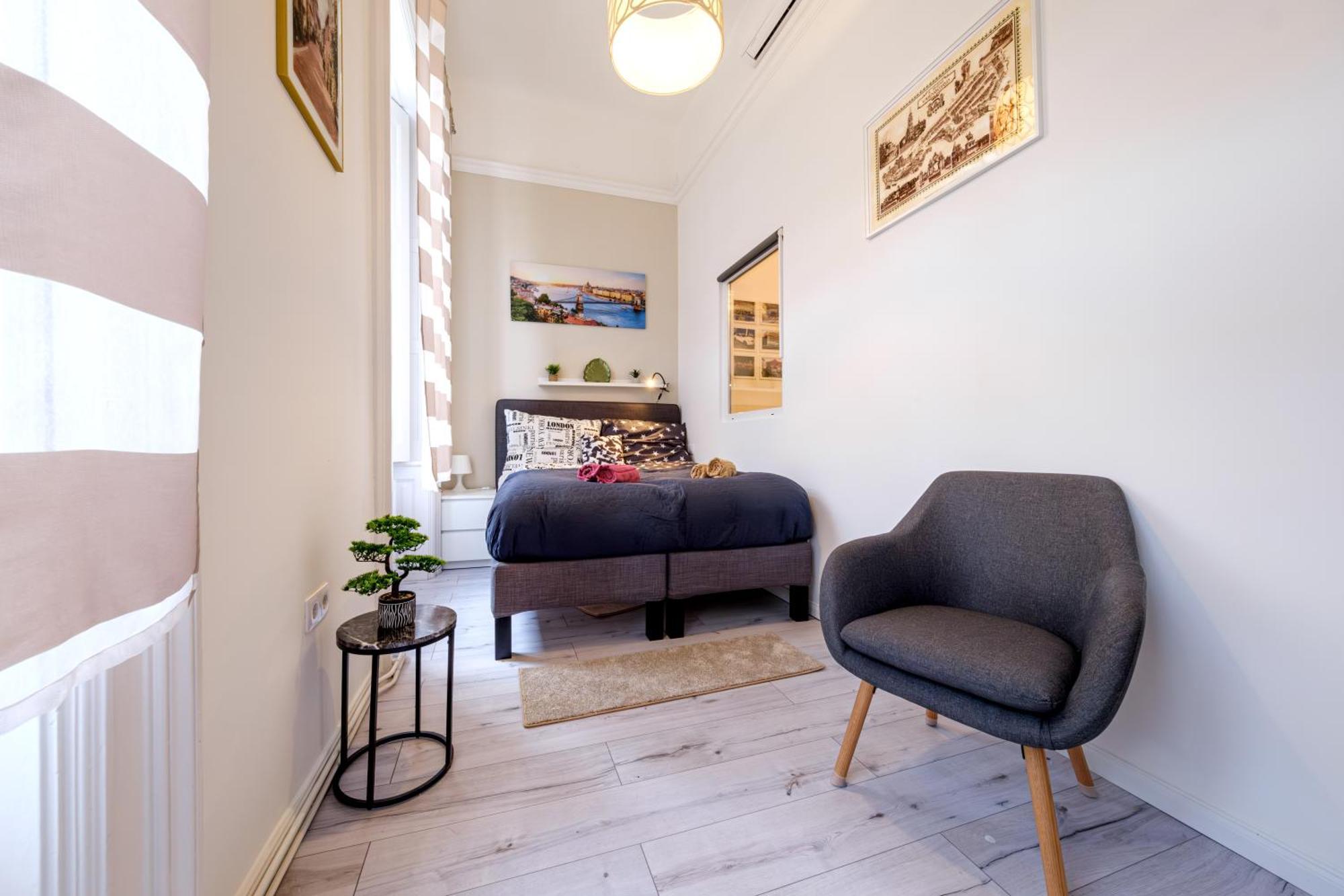 Soho Downtown Apartment Budapest Luaran gambar