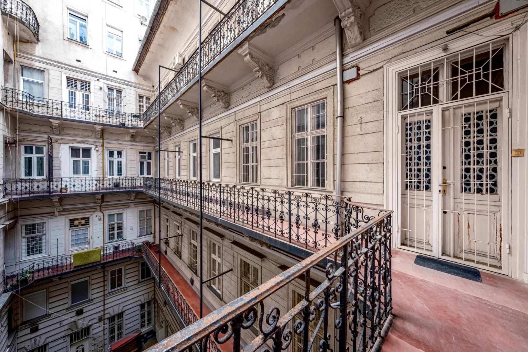 Soho Downtown Apartment Budapest Luaran gambar