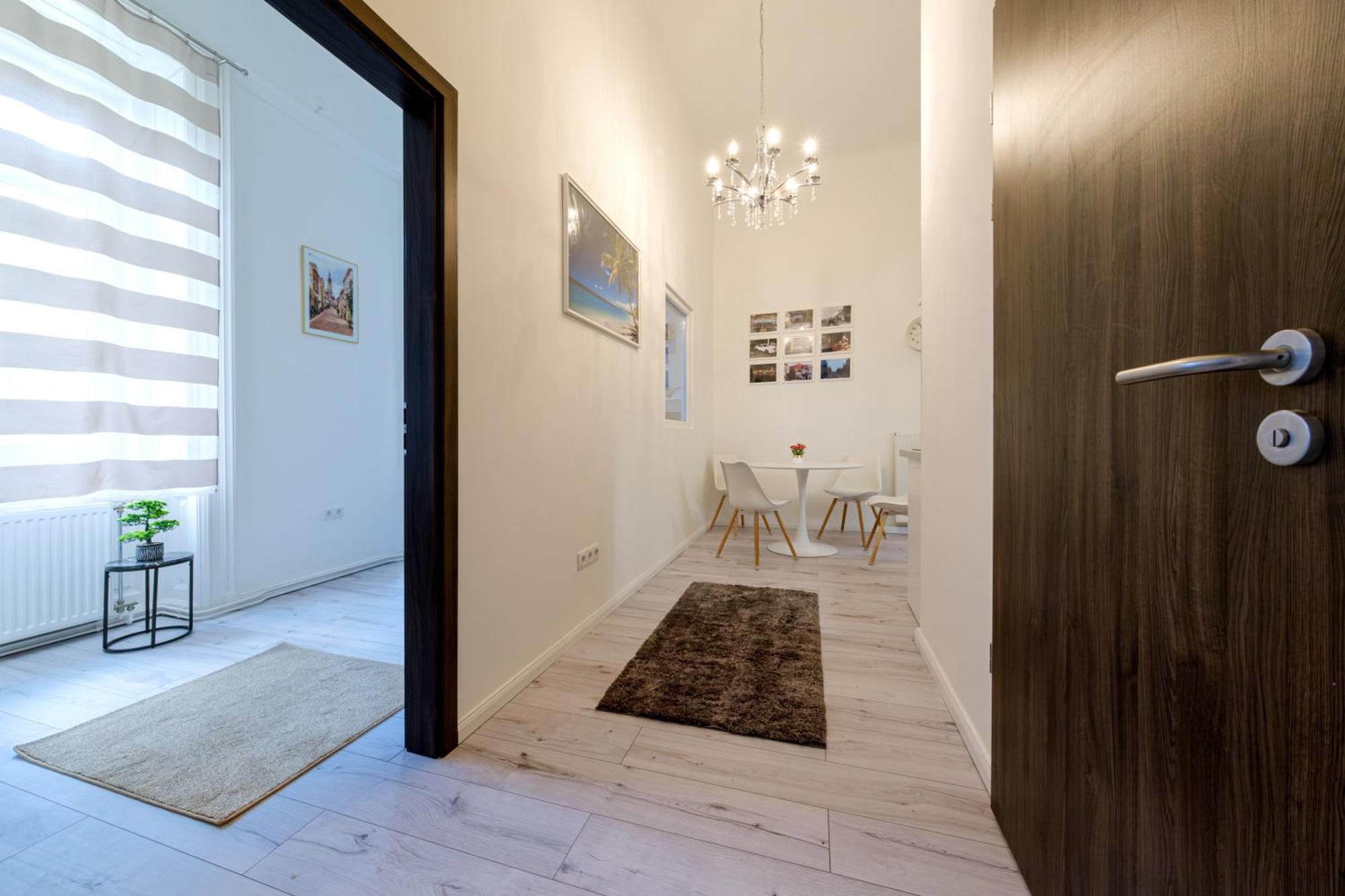 Soho Downtown Apartment Budapest Luaran gambar